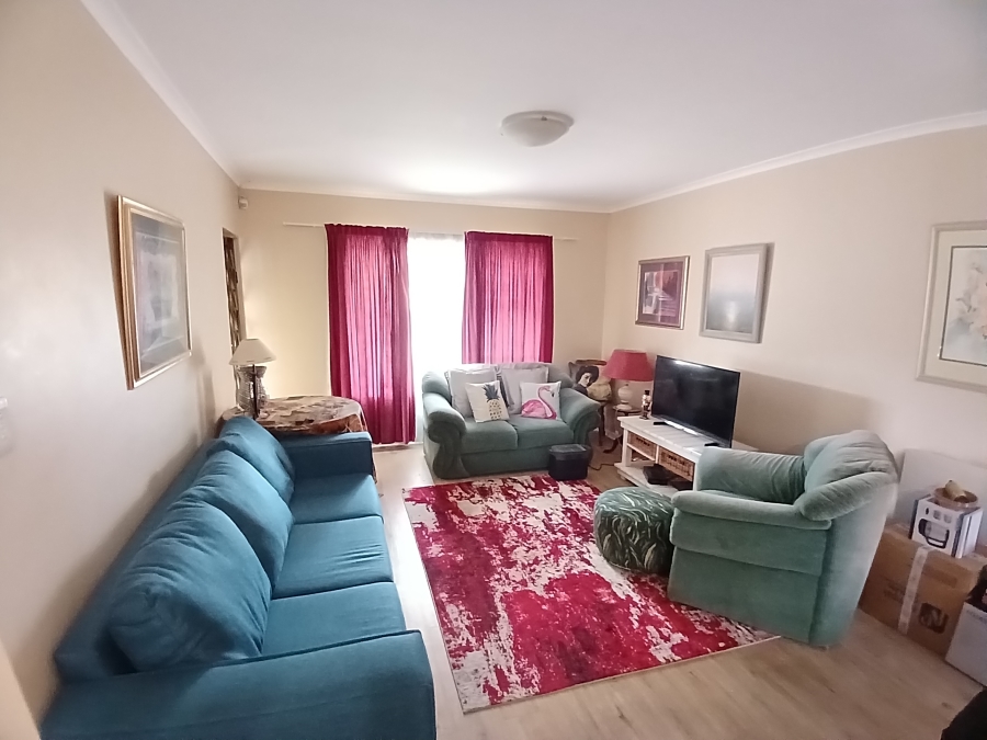To Let 3 Bedroom Property for Rent in Lorraine Eastern Cape